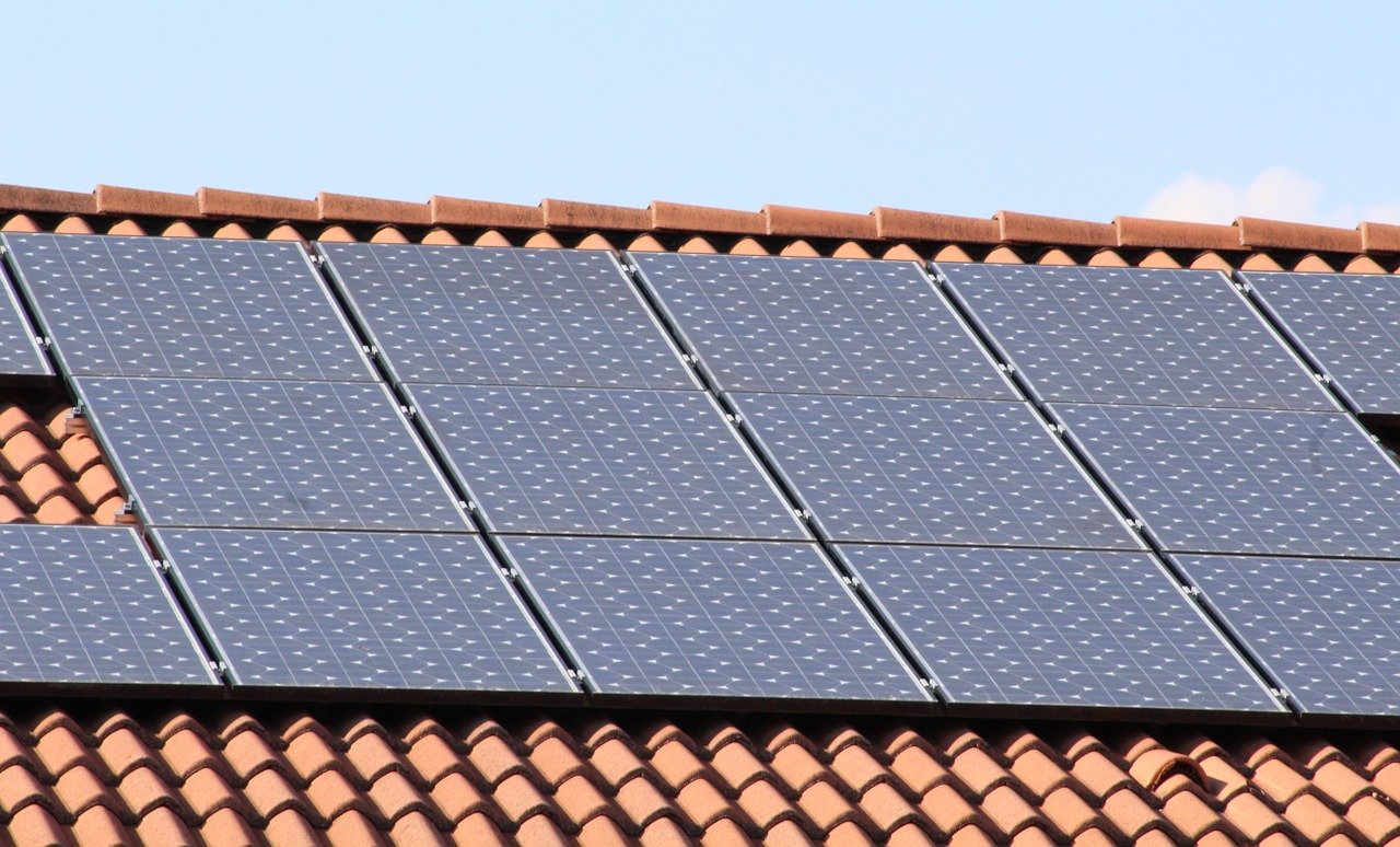 Sprung ins Zeitalter erneuerbare Energien – Photovoltaik und Co.